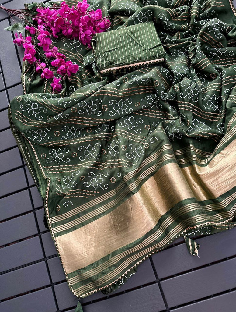 Leheriya lagdi patta saree