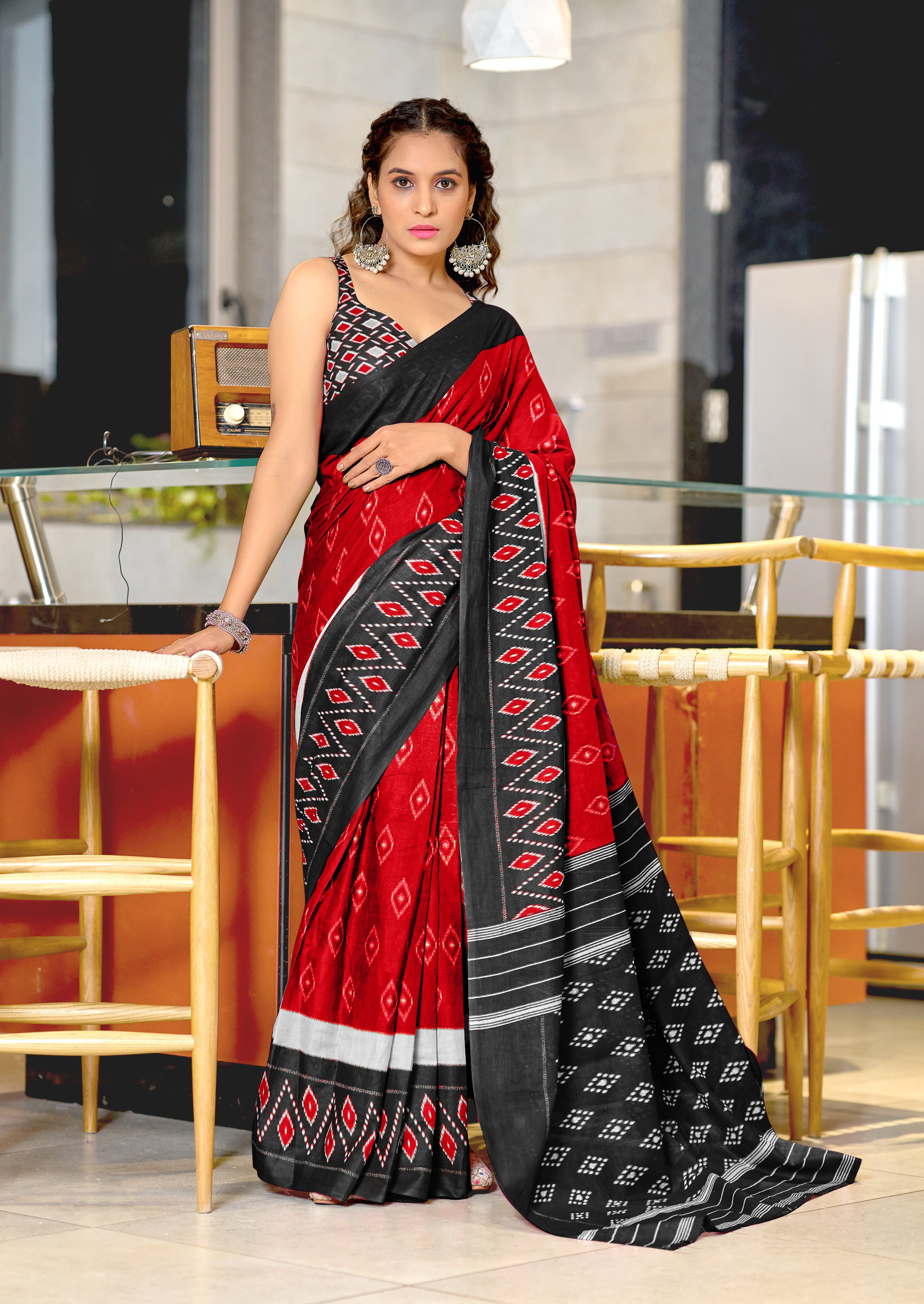 PREMWATHI PURE MULMUL COTTON IKKAT POCHAMPALLY HAND PRINTED RED SAREE