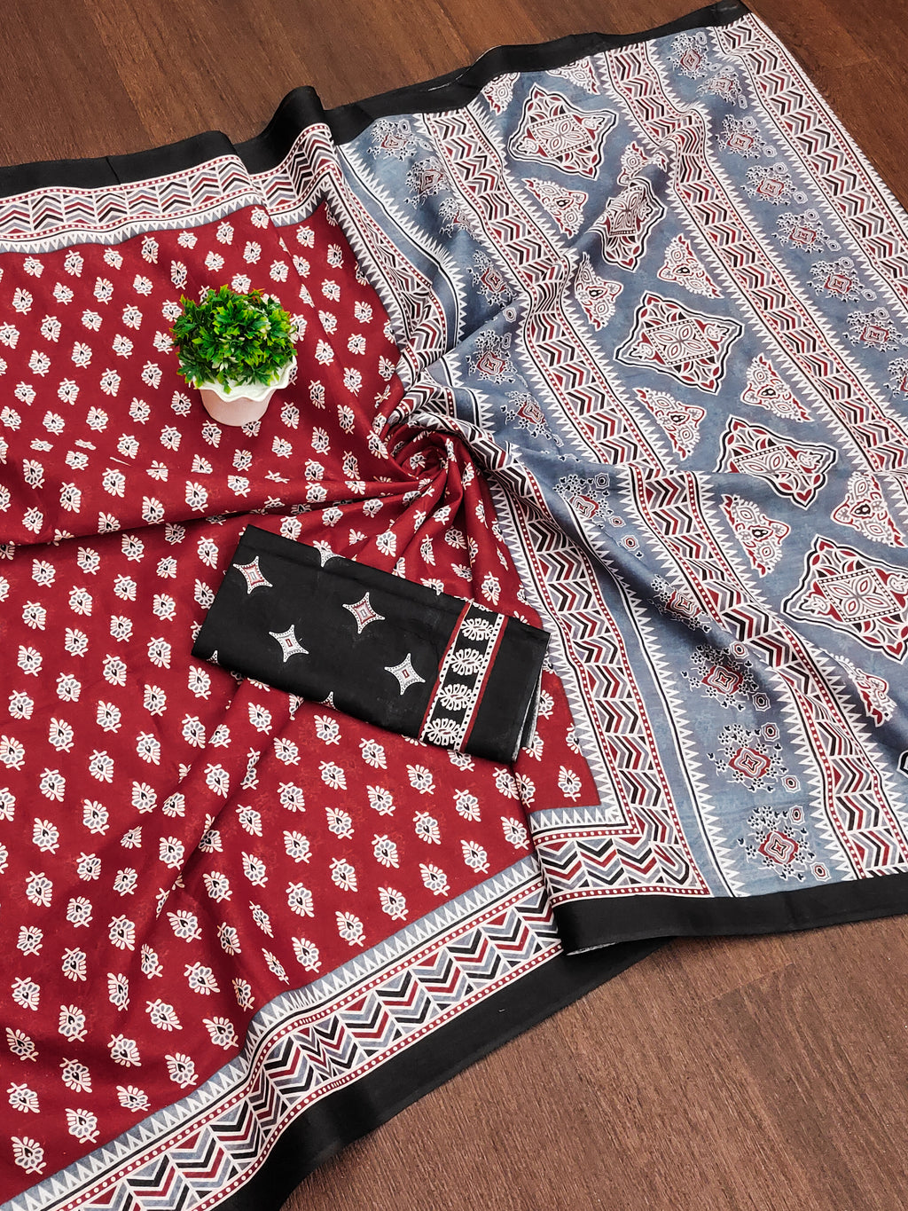 RACHITA PURE MULMUL COTTON BAGRU PRINTD MAROON SAREE