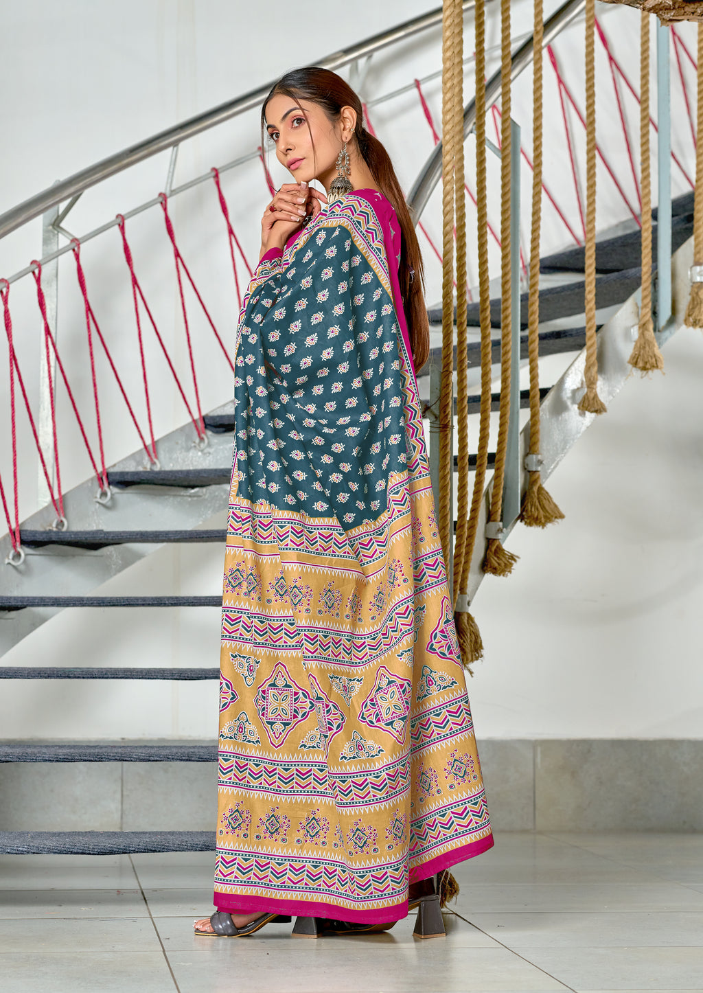 RACHITA PURE MULMUL COTTON BAGRU PRINTD STILL GREY SAREE