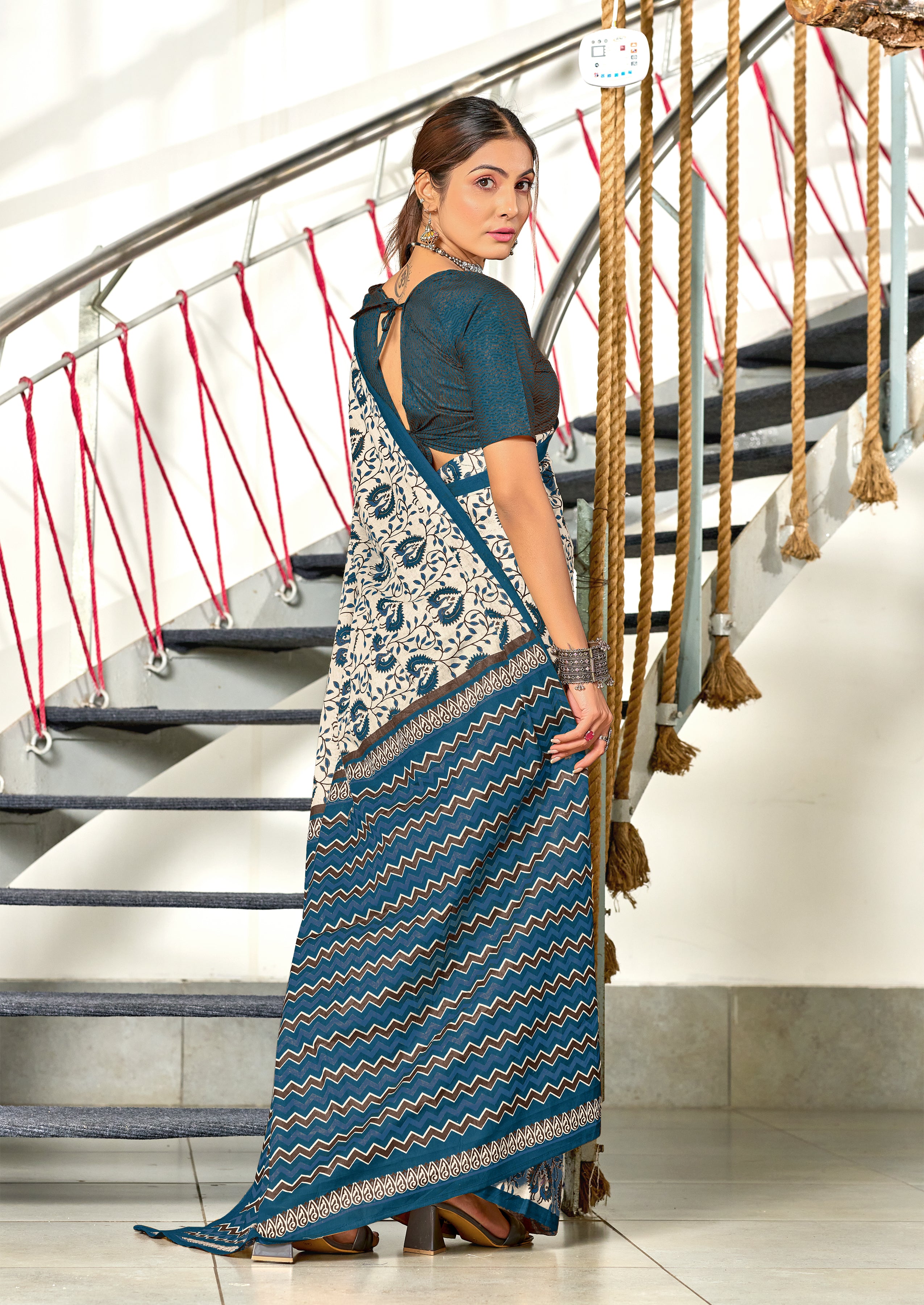 RUTBA PURE MULMUL COTTON BAGRU PRINTED BLUE SAREE