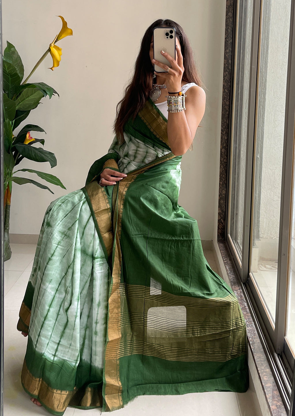 SELFI15 PRIMUM ASSAM SILK NECHRAL SOFT MATIRYAL DARK GREEN SAREE