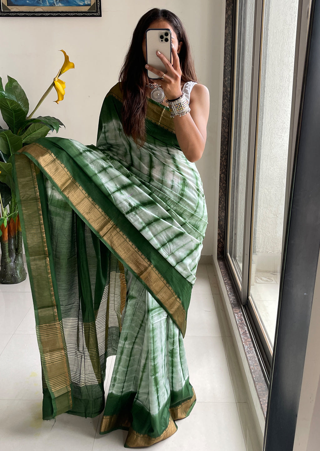 SELFI15 PRIMUM ASSAM SILK NECHRAL SOFT MATIRYAL DARK GREEN SAREE
