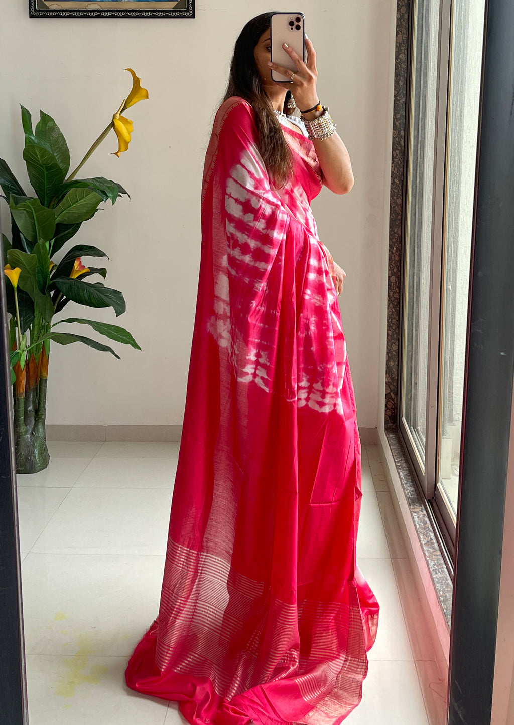 SELFI15 PRIMUM ASSAM SILK NECHRAL SOFT MATIRYAL MEGENTA SAREE