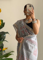 SELFI2 PRIMUM ORIGINAL LINEN WITH MANESHWARI BODAR GREY SAREE