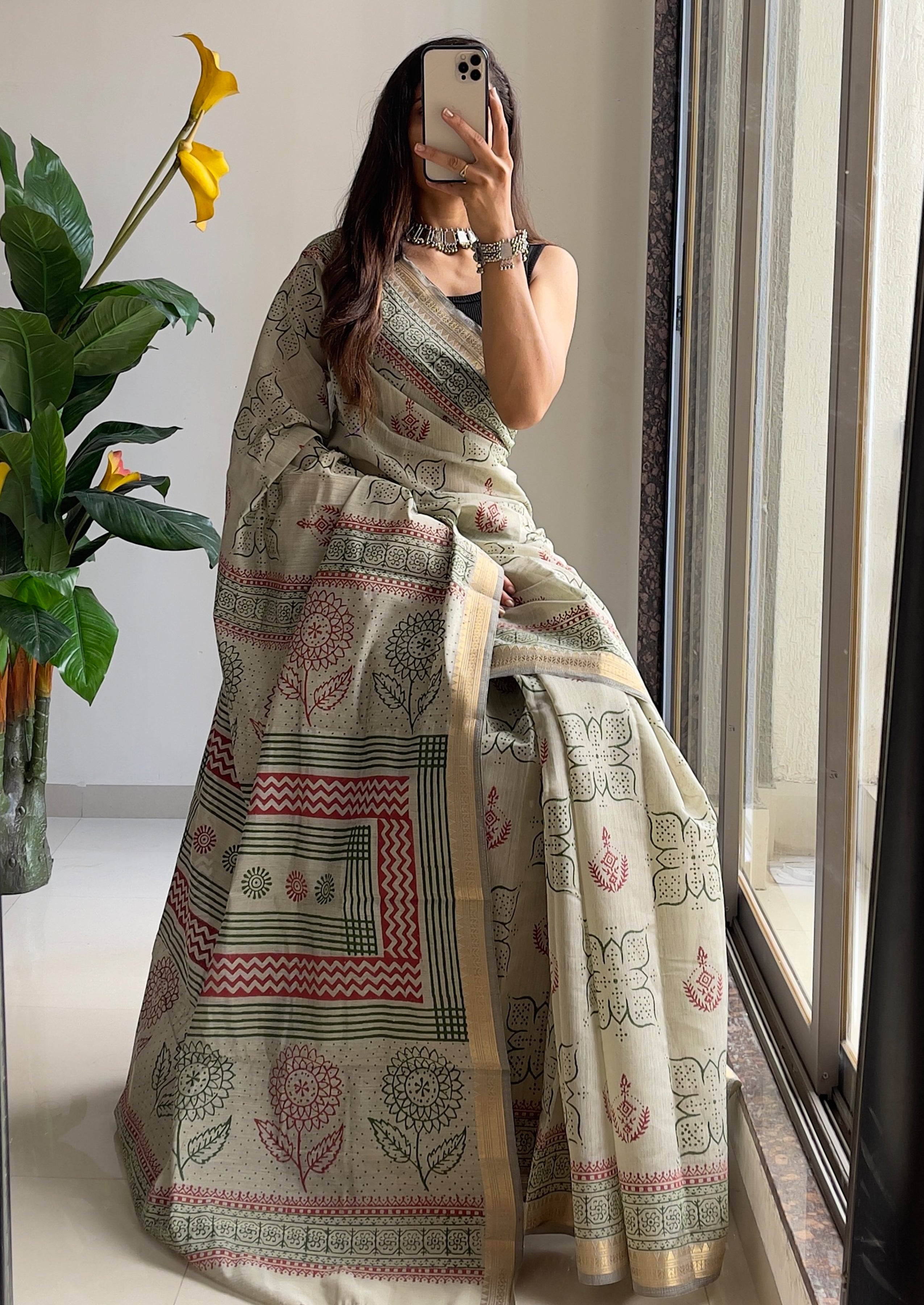 SELFI5 PRIMUM ORIGINAL LINEN WITH MANESHWARI BODAR LIGHT GREEN SAREE