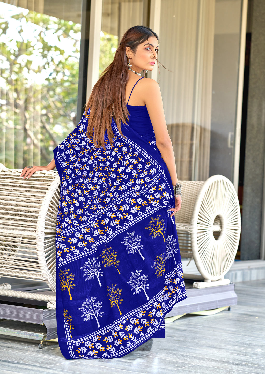 TAAPTI PURE MULMUL COTTON HAND PRINTD BLUE SAREE