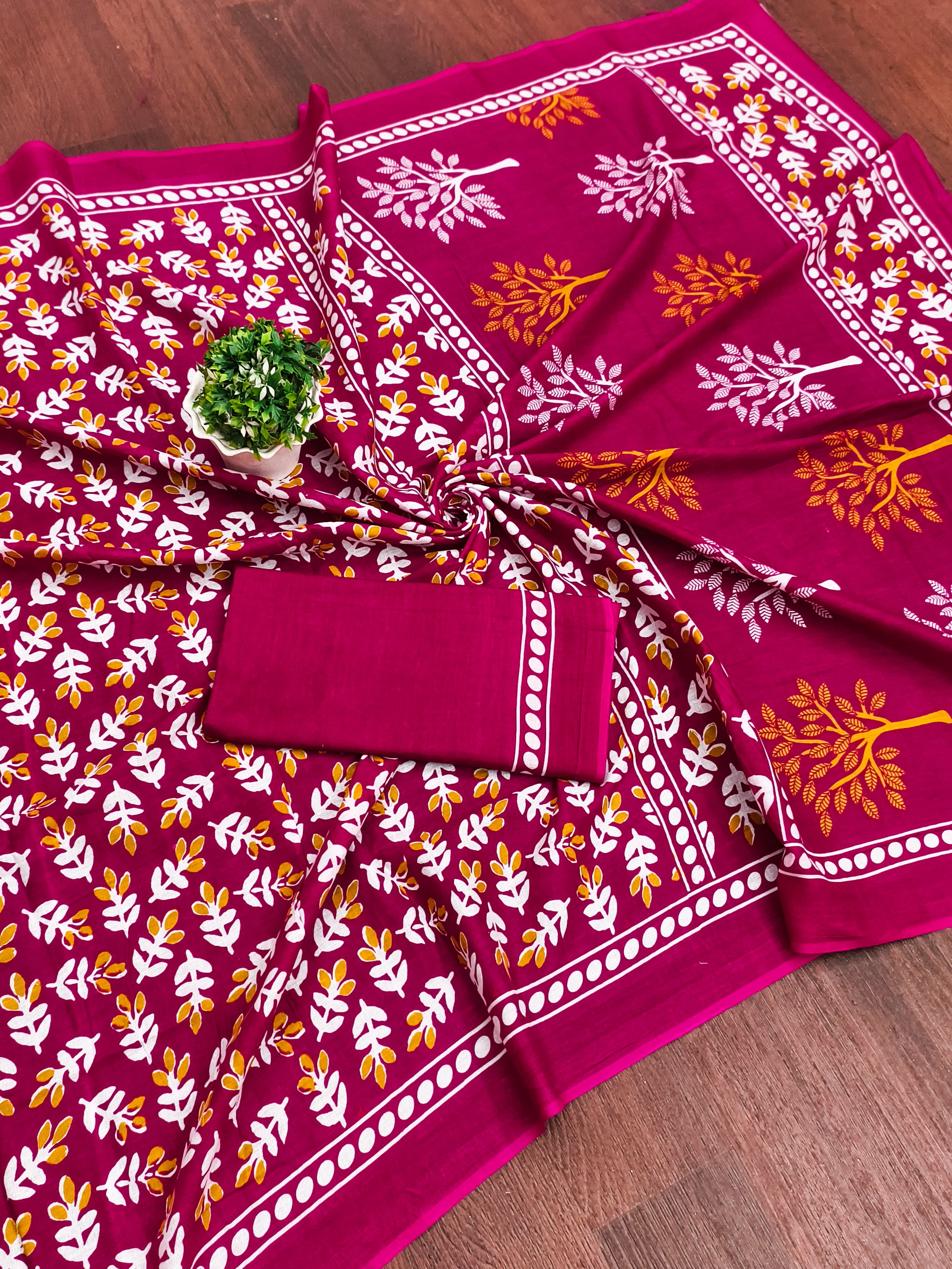 TAAPTI PURE MULMUL COTTON HAND PRINTD PINK SAREE