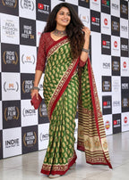 MULMUL COTTON JAIPURI PRINT COTTON GREEN SAREE WITH BLOUSE