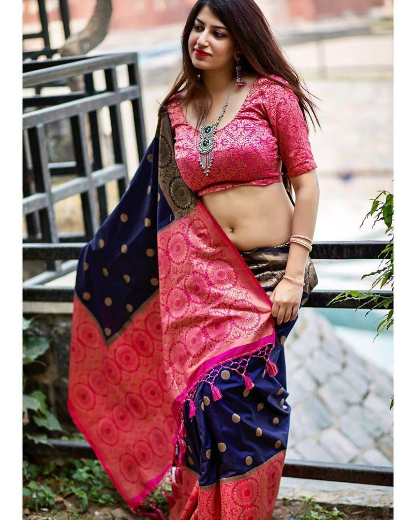 Rich Pallu and Jacqured Work saree 088